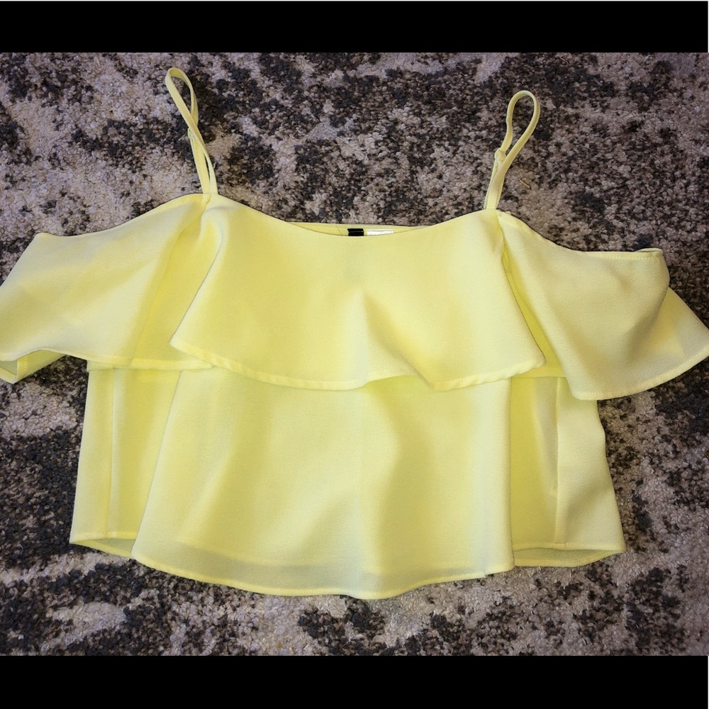 H&M top (cropped)